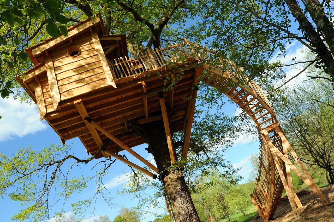 La Cabane Du Vieux Chene Susmiou Exterior photo
